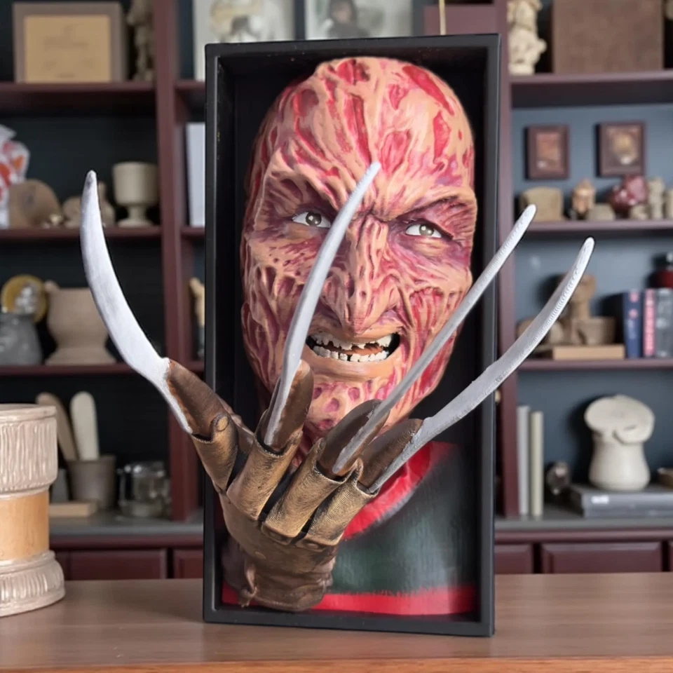 Freddy Krueger Book Nook: Handmade Horror Bookshelf Insert - Image 4 of 4
