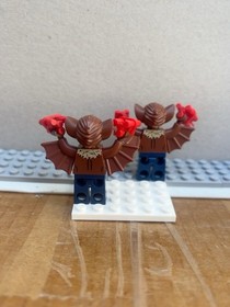 Lego DC Super Heroes Minifigure Man-Bat w/ Dynamite 76011 70905 Batman (sh086)