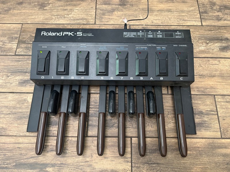 Roland PK-5 Dynamic MIDI Pedal Foot Controller 13-Key Bass Pedalboard LOOK VIDEO