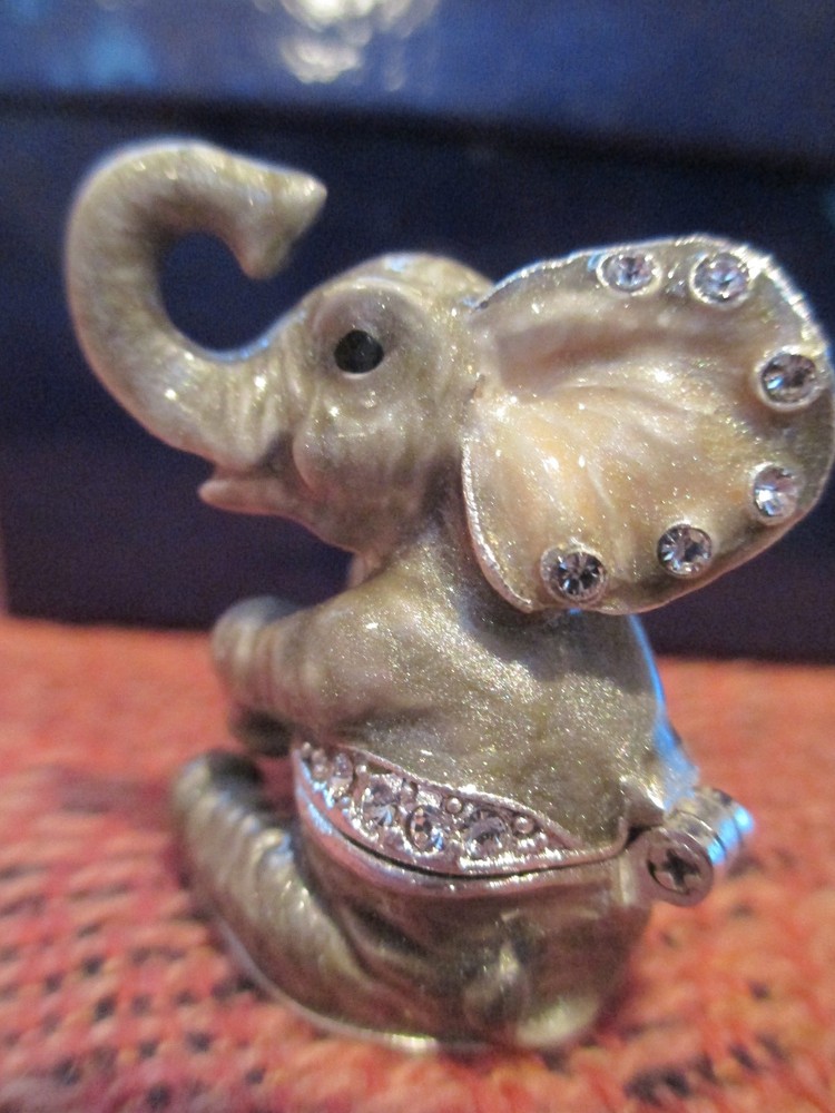 61121   ELLA ~ BABY ELEPHANT ~JEWELED & ENAMEL TRINKET BOX ~ BOUTIQUE MINIATURE