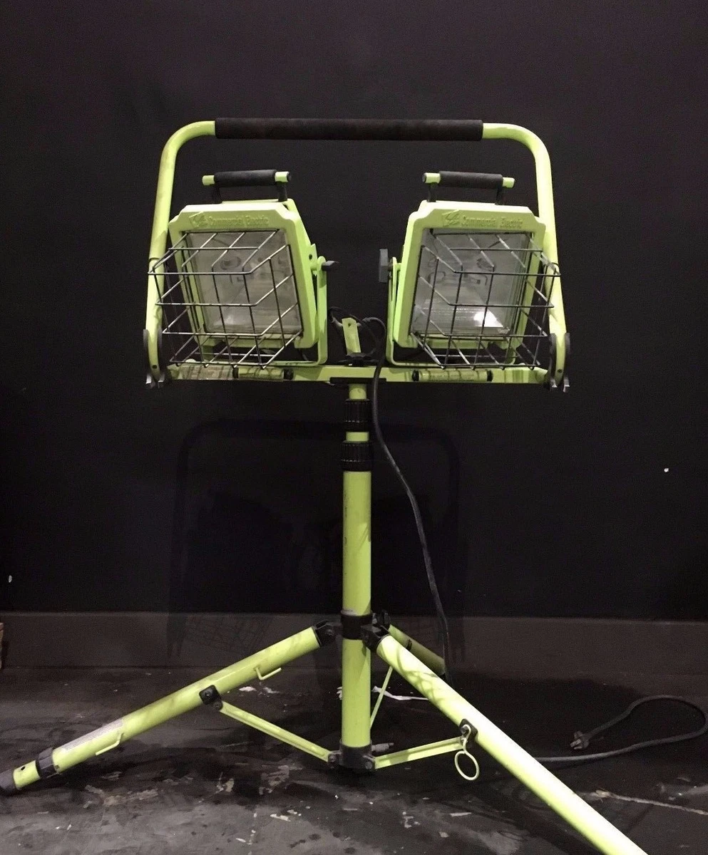 Commercial Electric L 1500 SLED Tripod Stand Twin Head Work Light