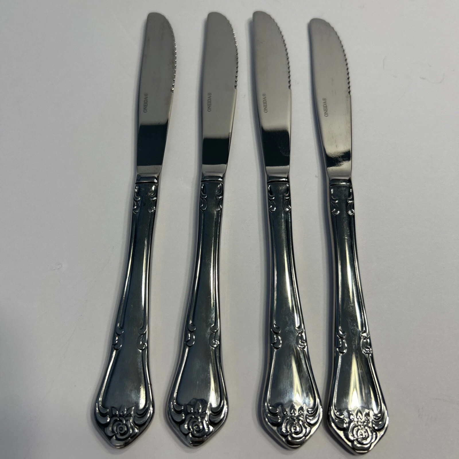 Oneida Dinner Knives Serrated 4 True Arbor Rose Stainless Steel Flatware 8.5"