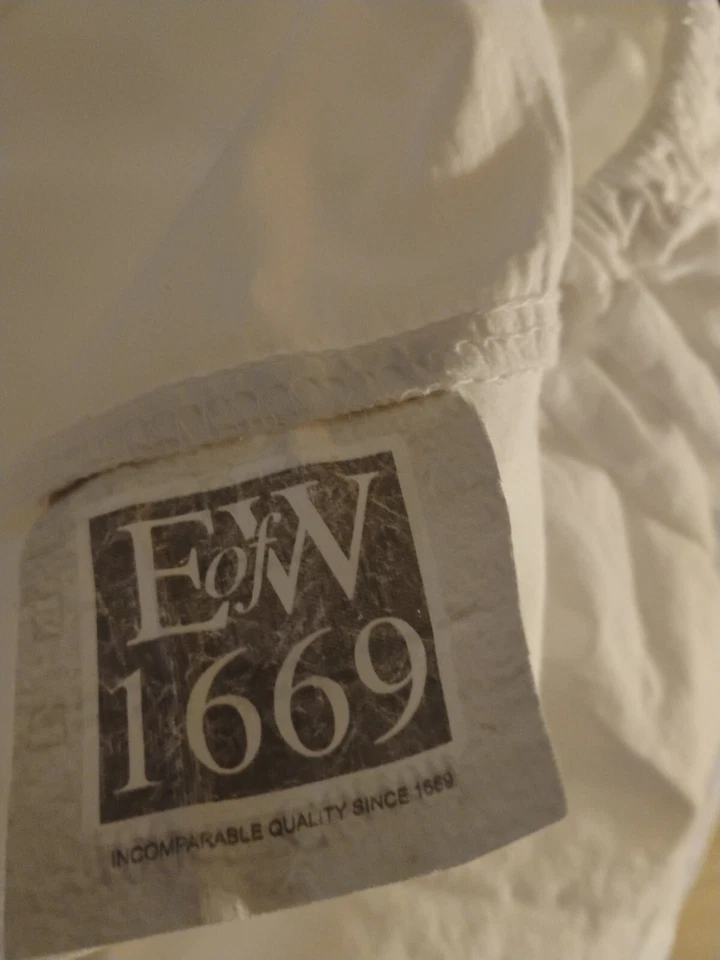 Sábana bajera y plana EOFW 1669 DOBLE 100 % algodón con dobladillo crujiente usada en excelente estado Foto 4 de 4