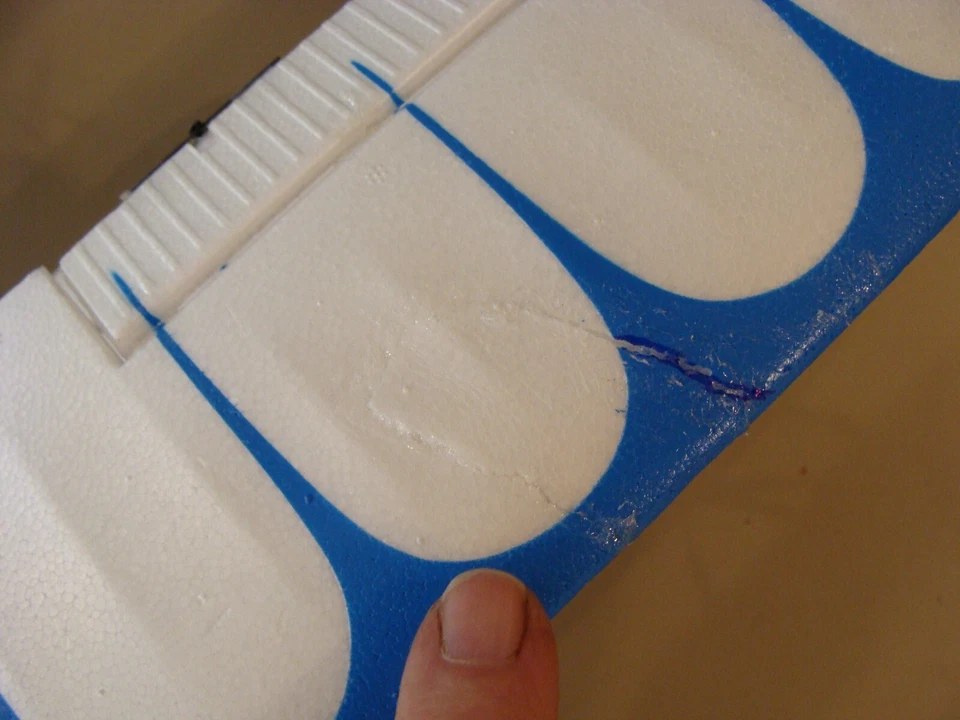 E-flite UMX Waco BL BNF Basic Biplane AS3X® Stabilization RC Airplane EFLU5350 - Image 4 of 4