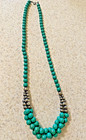 VINTAGE 24" GREEN W/ SILVER TONE BEADED NECKLACE — photo 1