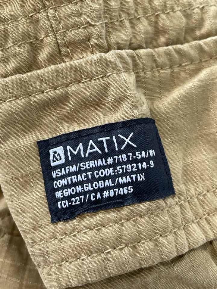 Pantalones Cortos Carga Matix Talla 34 Tostado Ripstop Tela Bolsillos Ropa Exterior Duradera Utilidad Foto 4 de 4