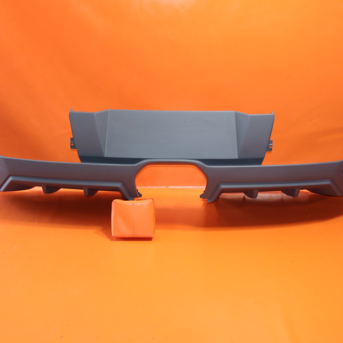 LAMBORGHINI MURCIELAGO LP640 REAR BUMPER 2007 2008 2009 2010 410807303A RECON