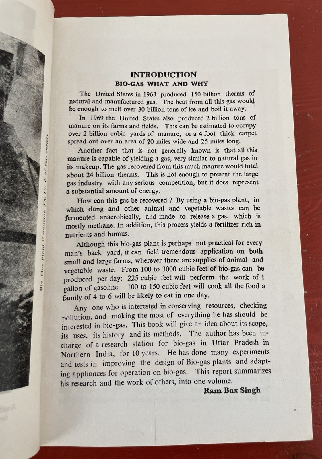 Bio-Gas Plant: Generating Methane from Organic Wastes by Ram Bux Singh PB 1973