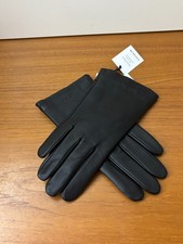 COACH LEATHER TECH GLOVES IN BLACK COLOR. NWT