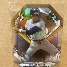 2022 Topps Series 1 WILLIE MAYS Diamond Greats Die Cut #DGDC-25 Giants