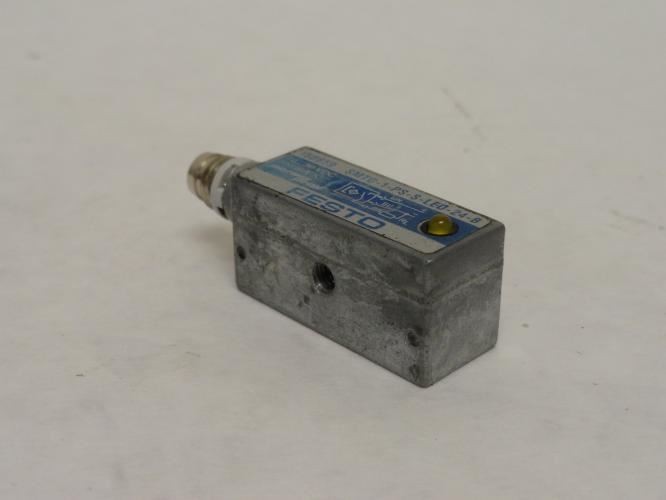 205458 Used; Festo SMTO-1-PS-S-LED-24-B Inductive Prox Switch 150859; 10-30VDC