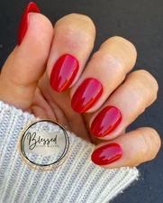 Red Aspen Press On Nails-Gather with Gratitude, Greer- Short Almond