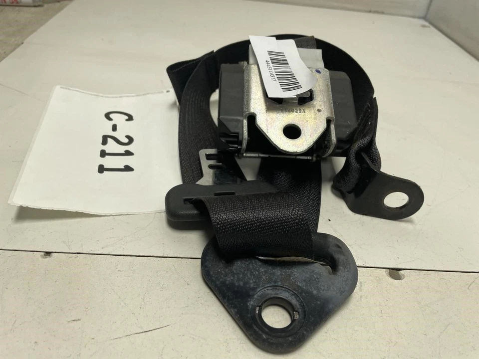 Jeep Patriot 2009 retractor de cinturón de seguridad trasero derecho del lado del pasajero OEM+ Foto 2 de 4