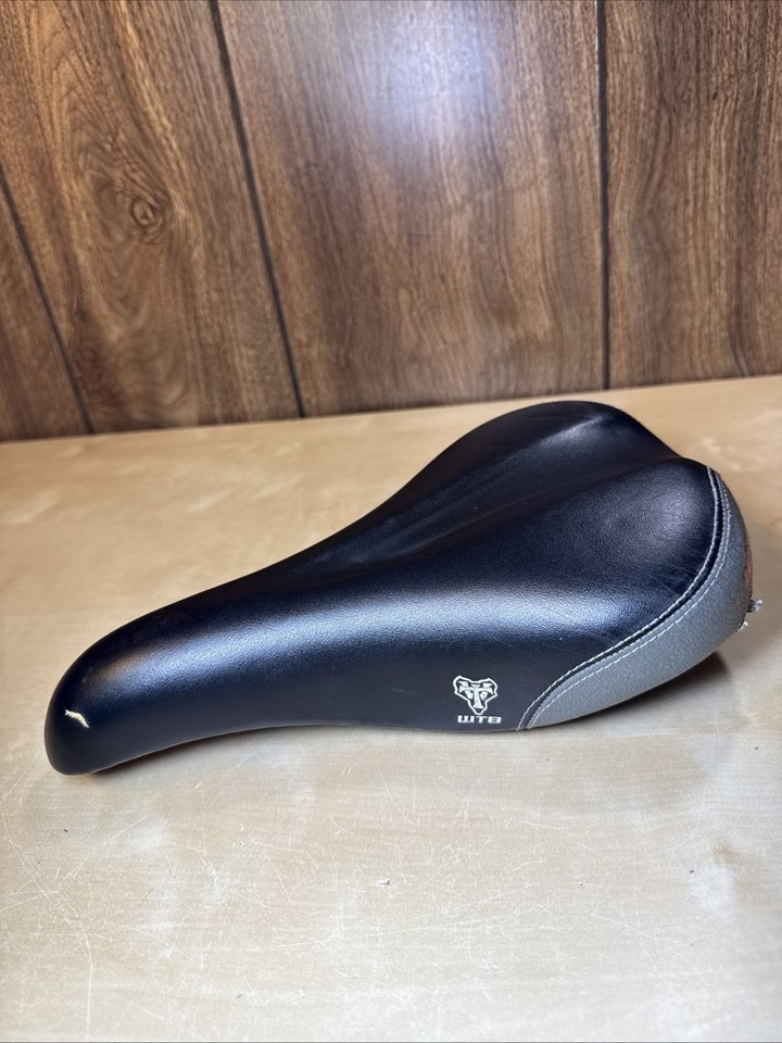 Poignées VTT Vintage WTB Mountain Grips – Noir, Caoutchouc, Diamètre 22.2mm