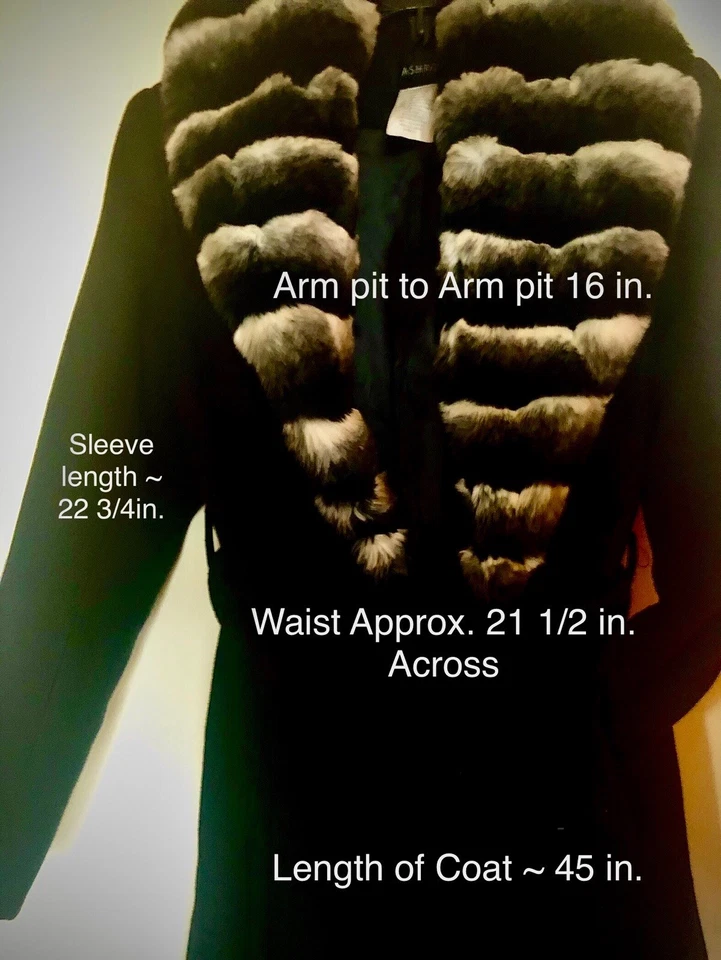 Hermoso Abrigo Largo Completo - Cuello de Piel Sintética de ASHRO ~ Una Talla Espaciosa Pequeño.    Foto 3 de 4