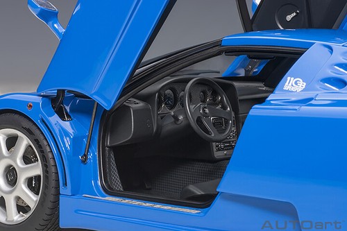 AUTOart 70917 BUGATTI EB110 SS (FRENCH RACING BLUE) 1/18 - Picture 9 of 12