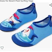 NWT kids water shoes
