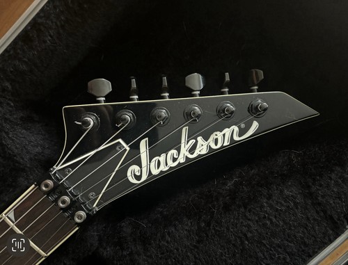 Jackson Warrior WRMG Guitar Made in Japan w Hard Case - Picture 5 of 8