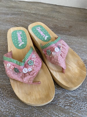 sketchers flip flops womens