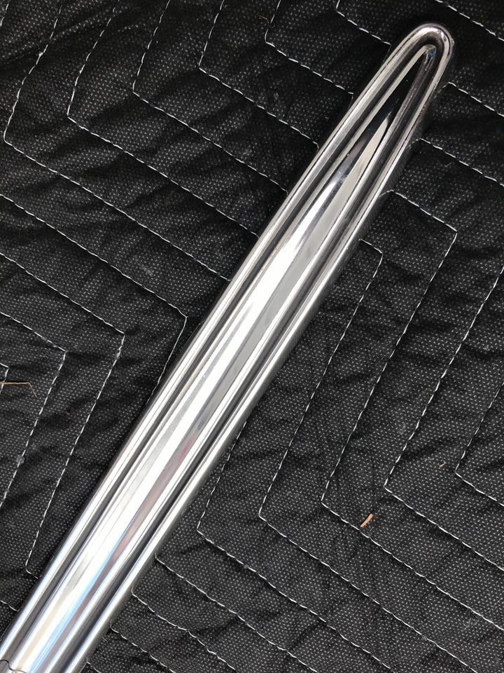 Dodge Coronet 440 1966 Hemi B carrocería Mopar nos guardabarros delantero moldura de lanza 2586305 Foto 3 de 4