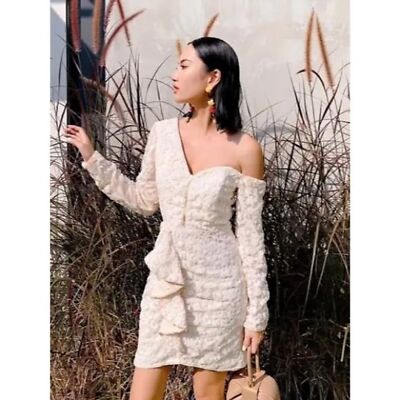 self portrait ivory lace trimmed mini dress NWT Self-Portrait Sequin Ruffle Size 4 filter-dress:Bodycon