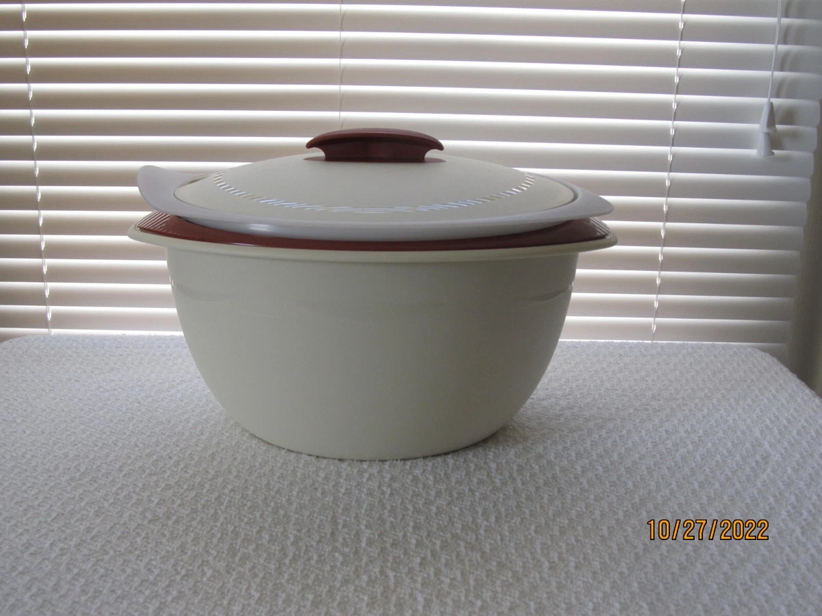 4 PC Tupperware Insulated Serving Bowls 4.3L/3.5L Almond & Brown 4995-A  4994A-4