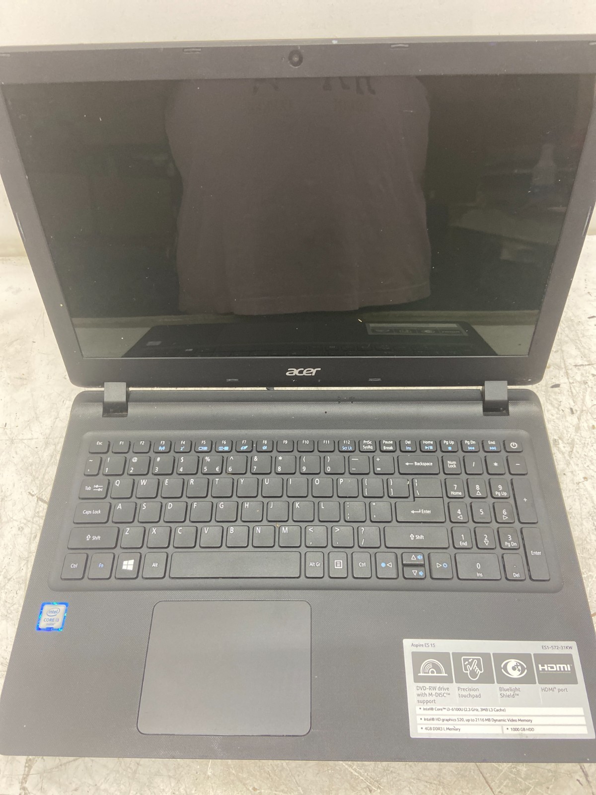 Acer Aspire E5 15 Intel Core i3-6100U 2.3 GHz  NO HDD
