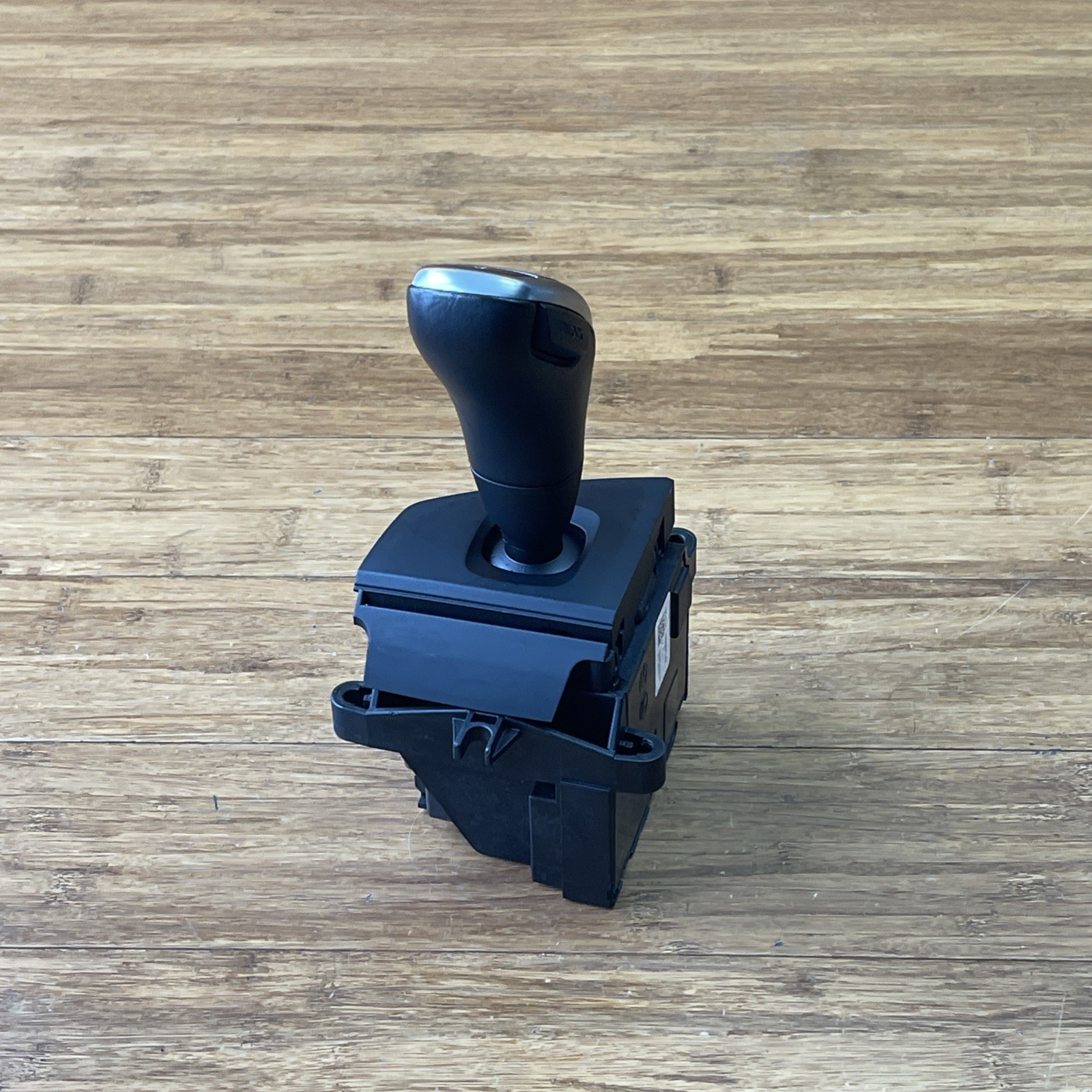 2014-2020 BMW I8 I12 1.5L AWD Automatic Transmission Shift Lever With Knob OEM