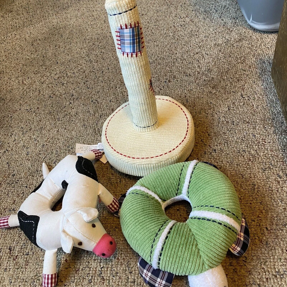 Anillos apilables Pottery Barn para niños cerdo y tortuga juguete peluche animales de peluche 3 piezas Foto 2 de 4