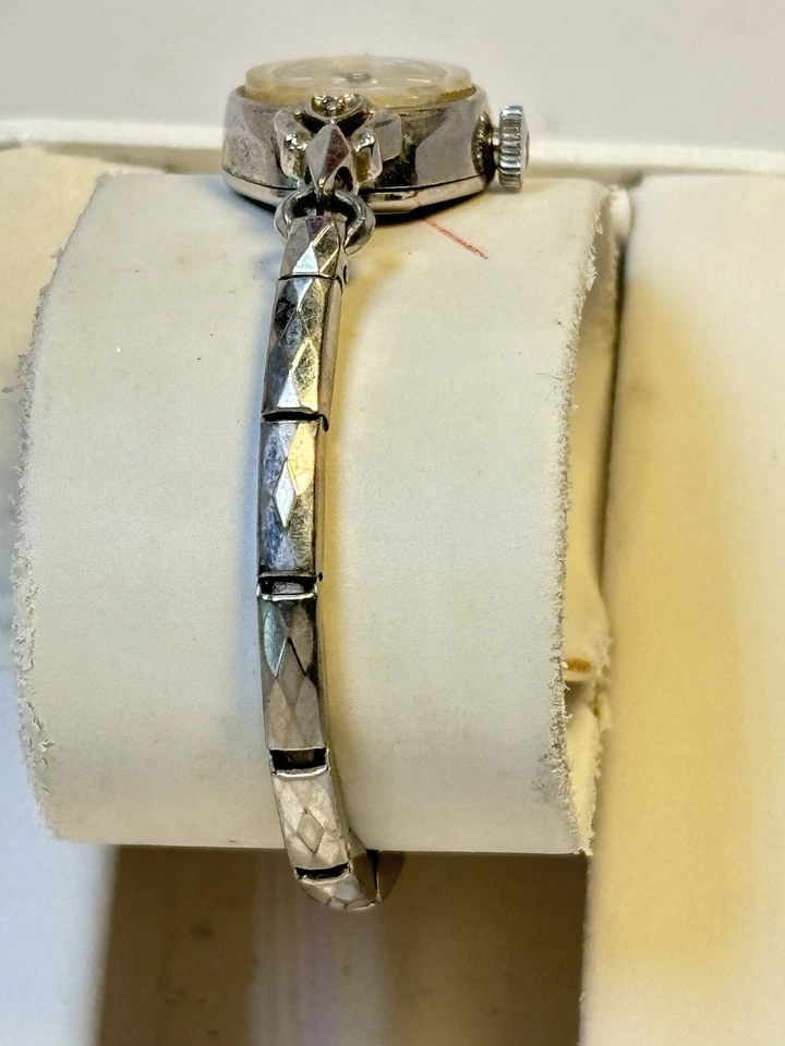 Reloj Waltham Incabloc Pequeño Damas, Estilo Vintage Genuino, 17 Joyas Suizo Foto 3 de 4