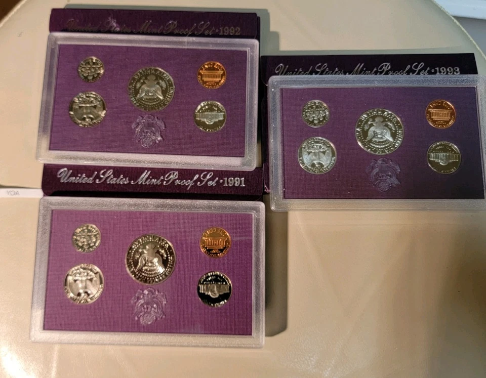 Lot 1991, 1992, 1993 United States Mint Proof Set With Govt Box Holder - Image 4 of 4