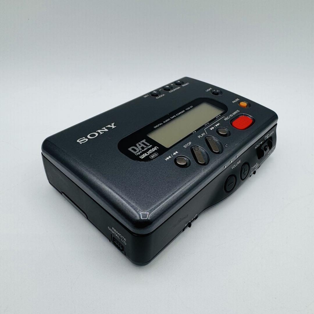 【極美品】SONY ソニー TCD-D7 DAT WALKMAN ウォークマン SONY TCD-D7 DAT WALKMAN Portable Player Junk | eBay
