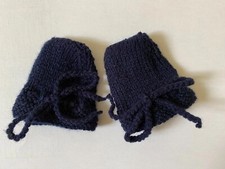 Baby Mittens Hand Knitted Navy Blue 0 to 3 Months Scratch Mitts stay on hands