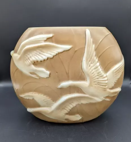 Antique Phoenix Glass Pillow Vase Cream White  3D Geese Swans Flying