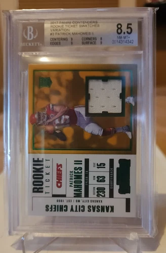2017 RC Contenders Patrick Mahomes Rookie Ticket Swatches SW-3 BGS MT+ 8.5 Card