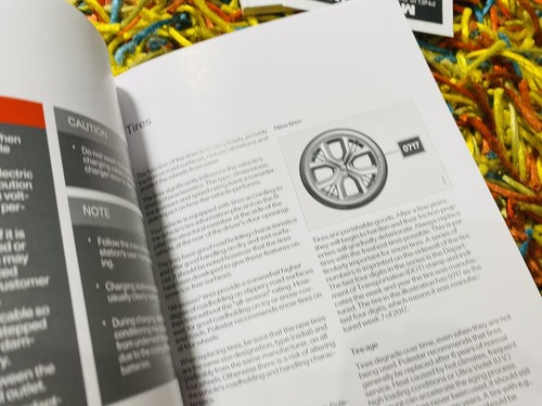 NEW⭕️ 2024 VOLVO POLESTAR 2 OWNERS MANUAL SET SINGLE DUAL MOTOR PLUS LONG RANGE - Picture 10 of 11