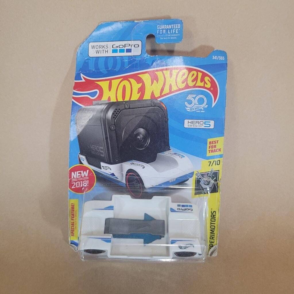 Hot Wheels Experimotors Zoom GoPro *not included White Blue Toy Car