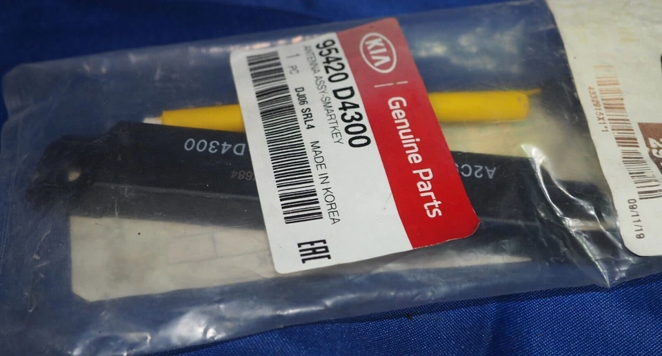 OEM 2013-2024 Kia Hyundai Smart Key Keyless Entry Antenna Assembly 95420-D4300 - Изображение 3 из 4