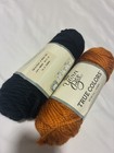 Yarn Bee True Colors Bulky 5 Acrylic Twisted Yarn Black/Orange Lot of 2 Skeins — photo 3