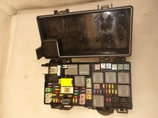 2009 Jeep Liberty Engine Fuse Box Module Id Kae33a02e7 Oem