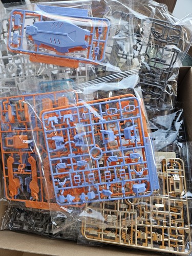 Eddas Technology 1/100 Asgard Gundam Model Kit - Foto 5 di 5