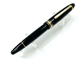 MONTBLANC 14C Gold 585 MEISTERSTUCK 146 Piston Fountain Pen Black Germany