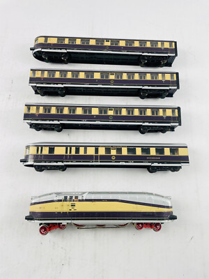 ARNOLD ドイツ帝国鉄道 HENSCHEL-WEGMANN-ZUG Nゲージ ARNOLD ドイツ帝国鉄道 HENSCHEL-WEGMANN-ZUG Nゲージ