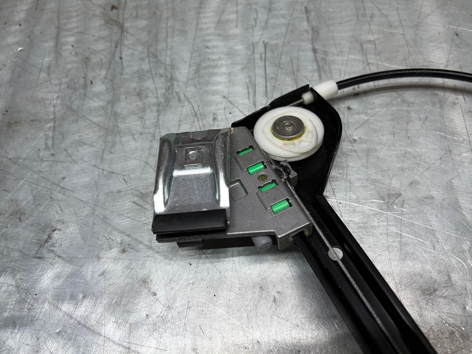 McLaren 650S 2015 Right Passenger Door Window Regulator 15-17