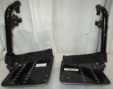 SET OF WHEELCHAIR FOOT REST GOOD CONDITION WITH MOUNT PLATES DIMENSION AS PHOTO
