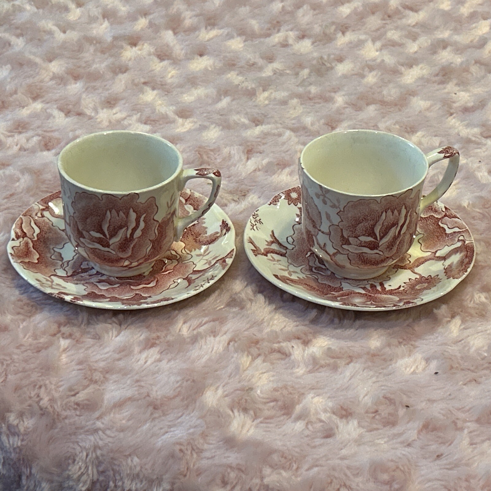 Johnson Bros Set Of English Chippendale Pink Red Demitasse Cup