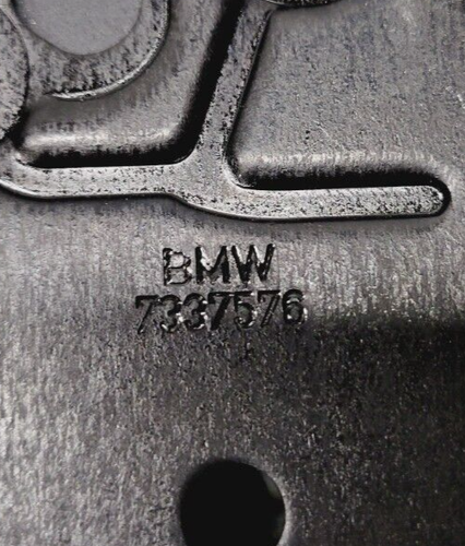 2016-2019 Mini Cooper Clubman Rear Left Trunk Split Door Lock 7337576 - Picture 5 of 6