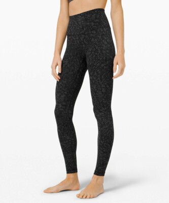 NEW LULULEMON Align 28\