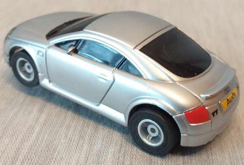Micro Scalextric Audi TT Red & Silver 12V Supercars 1:64 Bundle PreLoved Gift - Picture 16 of 21