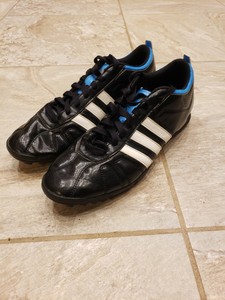 adidas traxion turf